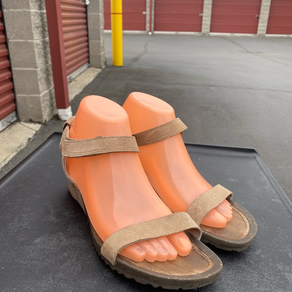 Teva 1001848 Ladies Tan Leather Wedge Ankle Strap Sandals Size 8.5 - Picture 5 of 14